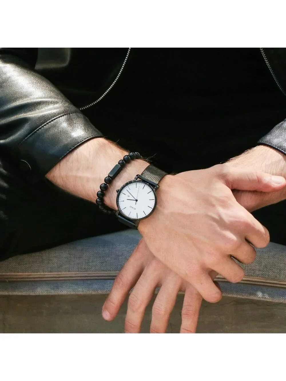 Men's Black White Classic Mesh Strap Minimalist Analog Quartz Waterproof Watch